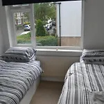 Nice 3 Bedroom House Wimbledon