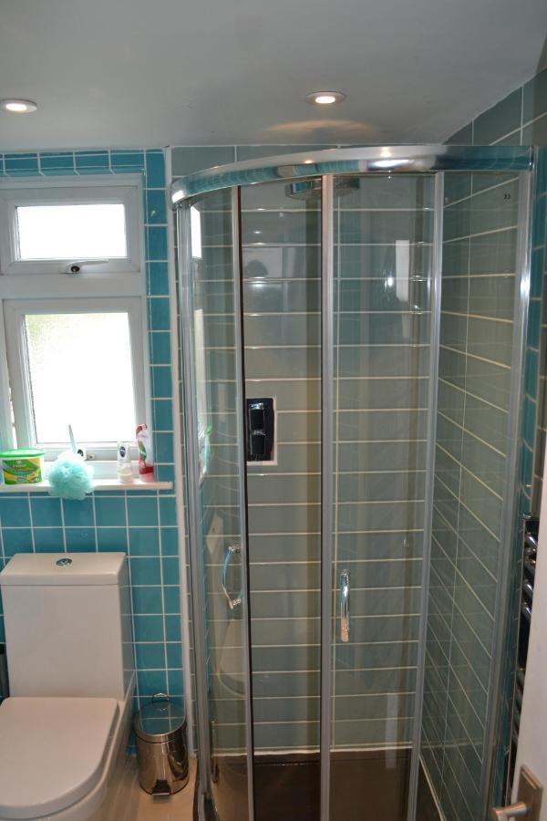 3 Bedroom House Wimbledon