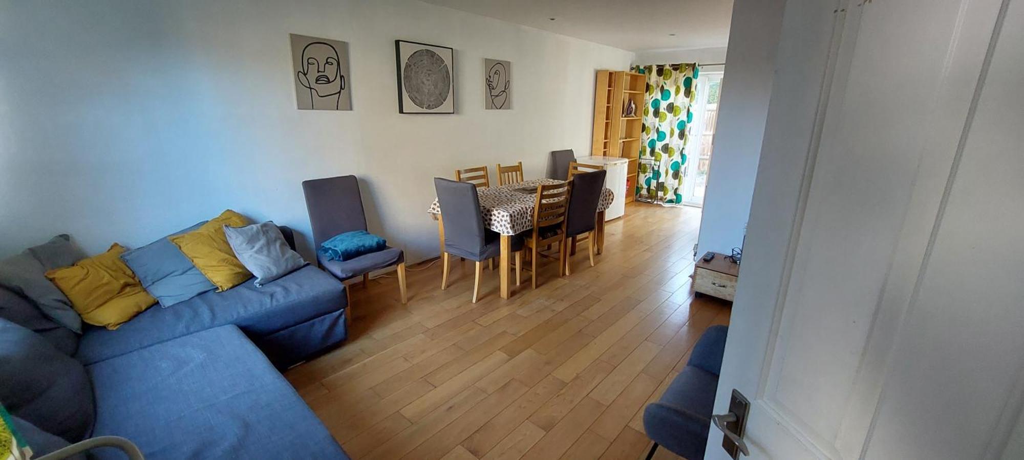 Casa vacanze 3 Bedroom House Wimbledon Londra